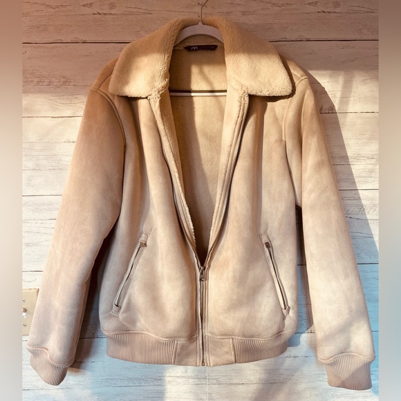 Zara bomber. Faux suede/ shearling. Size L - Picture 2 of 12